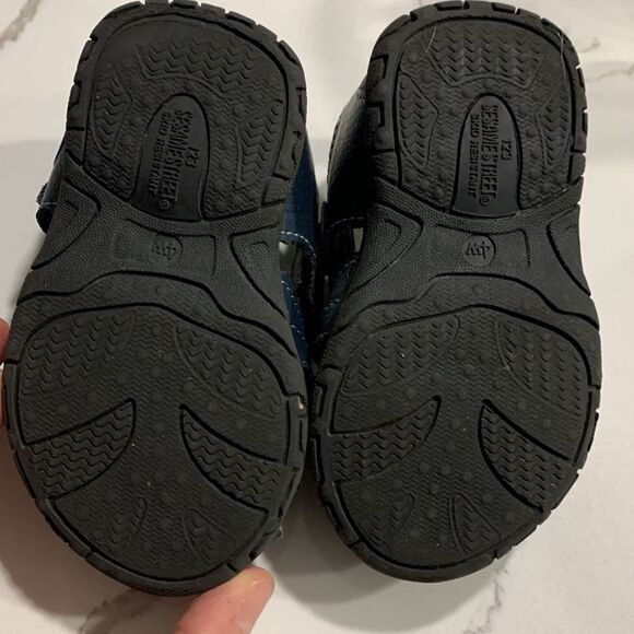 Sesame Street | Vintage COOKIE MONSTER Boys Sandals Shoes Navy Blue - Picture 7 of 7